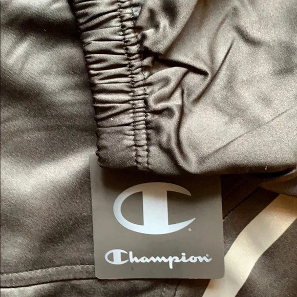 Champion Pullover Jacket Black Logo High Collar Size Small New - Picture 9 of 10
